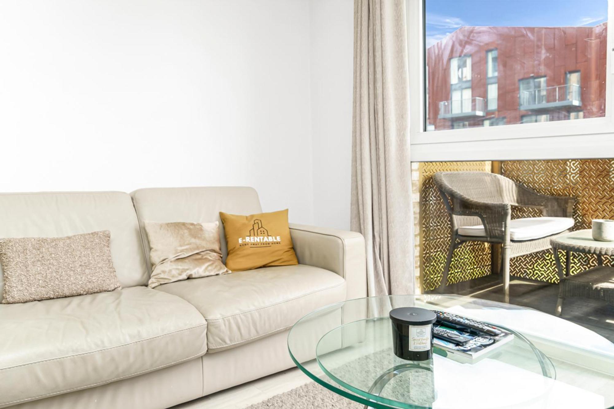 Stylish Surrey Quays Apartment - 10 Mins From Station Londra Dış mekan fotoğraf
